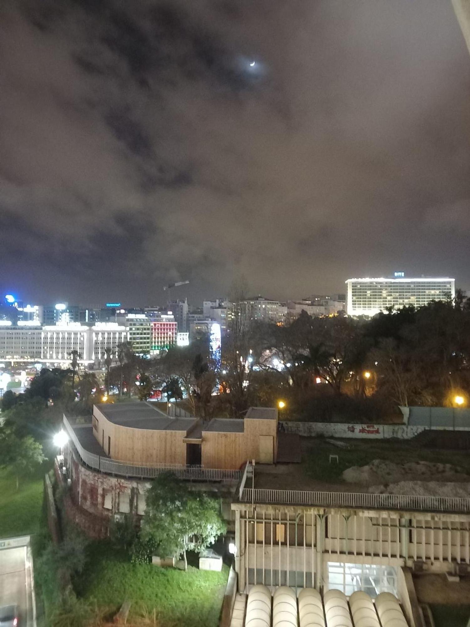 A Ponte Marques De Pombal — Fotos 1